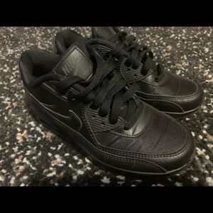 Black Nike airmax 90 women’s size 6